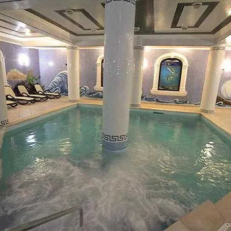 & Hotel