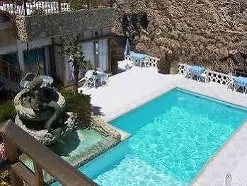 & Hotel
